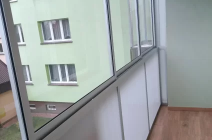 Zabudowy balkonów i tarasów Słoneczny balkon
