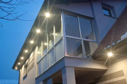 Zabudowy balkonów i tarasów Słoneczny balkon